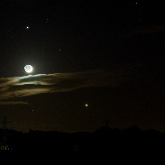 <font class="tempImageTitleThumbText">Jupiter, Venus And The Moon</font><br>Alan C Tough<br>Feb 22 8:42pm<br>Elgin, Moray, Scotland, UK