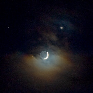 <font class="tempImageTitleThumbText">Moon And Venus</font><br>Alan C Tough<br>Jan 3 8:21pm<br>Elgin, Moray, Scotland, UK