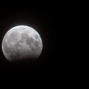 <font class="tempImageTitleThumbText">Partial Lunar Eclipse</font><br>Alan C Tough<br>Oct 28 9:22pm<br>Elgin, Moray, Scotland, UK