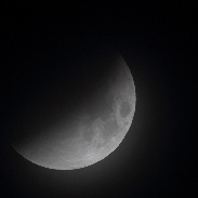 <font class="tempImageTitleThumbText">TOTAL LUNAR ECLIPSE</font><br>Alan C Tough<br>Sep 28 9:11am<br>Elgin, Moray, Scotland