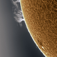 <font class="tempImageTitleThumbText">A Busy Sun Day On Monday</font><br>Alan Friedman<br>Jun 8 11:46pm<br>Buffalo, NY