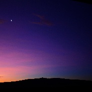 <font class="tempImageTitleThumbText">Sunset, Moon And Venus</font><br>Alan Thomas<br>May 22 10:00am<br>Panorama of sunset from the Loo