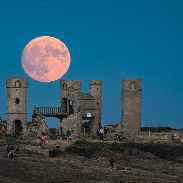 <font class="tempImageTitleThumbText">Moon</font><br>Alexandre Croisier<br>Jul 29 5:22pm<br>Presquîle de Crozon, Bretagne,
