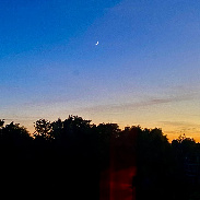 <font class="tempImageTitleThumbText">Moon And Venus Just Before The Occultatio</font><br>Ambreen <br>Jun 18 8:26am<br>Folkestone, UK