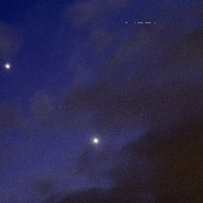 <font class="tempImageTitleThumbText">Jupiter And Venus</font><br>Andrea Garcia<br>Feb 27 8:16pm<br>Frankfurt am Main, Germany