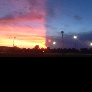 <font class="tempImageTitleThumbText">Beautiful And Special Sunset</font><br>Étienne<br>Jul 2 1:46am<br>Québec,Canada