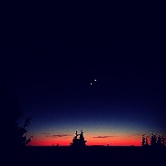 <font class="tempImageTitleThumbText">Triple Conjunction (Mars, Venus, & Luna)</font><br>BRUCE DONLEY<br>Feb 24 1:09am<br>This photo was taken from Desol