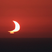 <font class="tempImageTitleThumbText">Solar Eclipse</font><br>Bernhard Deufel<br>Aug 17 5:57pm<br>Mallorca, Puig de lÁguila