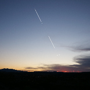 <font class="tempImageTitleThumbText">Moon And Venus</font><br>Bob Beal<br>May 27 8:10am<br>St. George, Utah, USA
