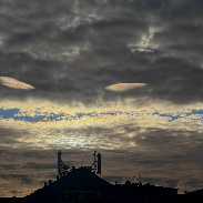 <font class="tempImageTitleThumbText">Mother Of Pearl Clouds</font><br>Caoimhe Duggan<br>Sep 23 12:42pm<br>Sweden 