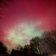 <font class="tempImageTitleThumbText">Auroras</font><br>Cassandra Hardy<br>Nov 12 5:28am<br>Wayland, Missouri, USA