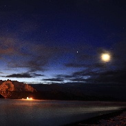 <font class="tempImageTitleThumbText">Moon And Venus</font><br>Charles Bronson<br>Dec 7 7:04pm<br>Seward Alaska Resurrection Bay