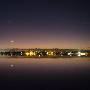 <font class="tempImageTitleThumbText">Venus And Crescent Moon</font><br>Charlie Nelson<br>Jun 26 10:38pm<br>Lake Wendouree, Ballarat, Victo