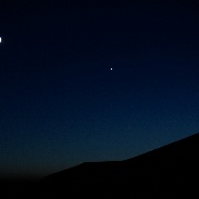 <font class="tempImageTitleThumbText">Moon And Venus</font><br>Cheryl<br>Jun 17 6:07pm<br>Covington, WA, USA