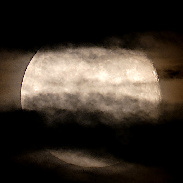 <font class="tempImageTitleThumbText">Moonrise & Clouds</font><br>Christophe Stolz<br>Oct 27 5:49pm<br>Faoug, Switzerland