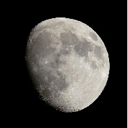 <font class="tempImageTitleThumbText">Moonrise</font><br>Christophe Stolz<br>Oct 22 9:30pm<br>Faoug, Switzerland