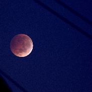 <font class="tempImageTitleThumbText">Lunar Eclipse</font><br>Chuck Hunt<br>Oct 8 2:11pm<br>Brook Park, Ohio