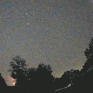 <font class="tempImageTitleThumbText">Extremely Bright Meteor Coming Right At M</font><br>Dan Bush<br>Aug 8 3:20pm<br>Albany, Missouri USA