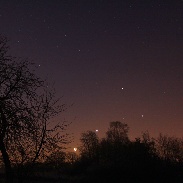 <font class="tempImageTitleThumbText">Moon & Venus & Jupiter</font><br>Darek Dorosz<br>Feb 1 7:23am<br>Smardzewice, Poland
