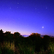 <font class="tempImageTitleThumbText">Comet NEOWISE And Venus</font><br>Dewey Vanderhoff<br>Jul 10 11:36am<br>Cody Wyoming USA