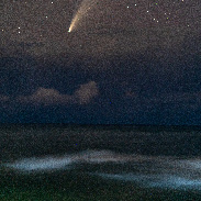 <font class="tempImageTitleThumbText">Comet NEOWISE</font><br>@davesflyingagain<br>Jul 22 10:08am<br>Polo Beach Mokuleia Oahu Hawaii