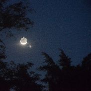 <font class="tempImageTitleThumbText">Venus, Moon, Regulus</font><br>Eric David<br>Sep 19 1:28pm<br>Fredericksburg, Virginia