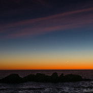 <font class="tempImageTitleThumbText">Line-up Of Three Planets And Crescent Moo</font><br>Fred Schneider<br>Jun 16 6:58am<br>Seal Rock on central Oregon coa