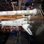 <font class="tempImageTitleThumbText">SPACE SHUTTLE ENDEAVOUR UNVEILED</font><br>GREG REDFERN<br>Jun 25 12:31am<br>California Science Center