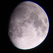 <font class="tempImageTitleThumbText">Waxing Gibbous Moon </font><br>Giovanni Barbieri <br>Sep 22 7:55pm<br>Bonefro Italy 