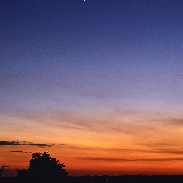 <font class="tempImageTitleThumbText">Conjuntion Jupiter,venus, Mercury </font><br>Giovanni Passalacqua <br>May 28 8:35pm<br>Ragusa -Sicily -italy 