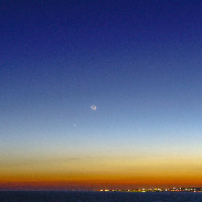 <font class="tempImageTitleThumbText">Conjuntion  Venus, Jupiter, Mercury, Moon</font><br>Giovanni Passalacqua <br>Jun 16 9:44pm<br>Italy Sicily 