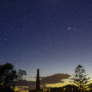 <font class="tempImageTitleThumbText">Conjuntion  Jupiter, Moon, Venusv </font><br>Giovanni Passalacqua <br>May 20 3:36am<br>Marina di Modica Sicily Italy 