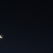 <font class="tempImageTitleThumbText">Venus, Moon, Jupiter</font><br>Glenn<br>Feb 1 12:53am<br>Chicago, IL  USA