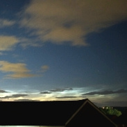 <font class="tempImageTitleThumbText">Noctilucent Clouds</font><br>Gordon Ward <br>Jul 26 10:33pm<br>Hightown Castleford UK