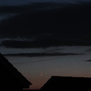 <font class="tempImageTitleThumbText">Moon And Venus</font><br>Gordon Ward<br>Jun 15 10:26pm<br>Hightown, Castleford, UK