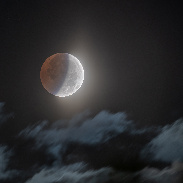 <font class="tempImageTitleThumbText">Partial Lunar Eclipse</font><br>Gwenael Blanck<br>Aug 28 10:18am<br>Sevres, FRANCE