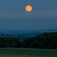<font class="tempImageTitleThumbText">Rising Of The Blue Moon </font><br>Heiko Ulbricht<br>May 30 9:13pm<br>Opitz hill, Saxony, Germany