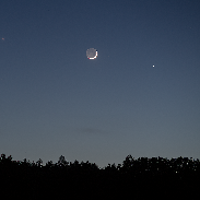 <font class="tempImageTitleThumbText">Moon And Venus</font><br>Heiko Ulbricht<br>May 18 11:06pm<br>Freital, Saxony, Germany