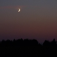 <font class="tempImageTitleThumbText">Moon And Venus</font><br>Heiko Ulbricht<br>Oct 8 5:58pm<br>Freital, Saxony, Germany