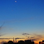 <font class="tempImageTitleThumbText">Young Moon, Venus And Jupiter At Dusk</font><br>Helio C. Vital<br>Sep 4 6:24am<br>Rio de Janeiro, Brazil