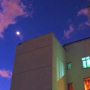 <font class="tempImageTitleThumbText">The Moon, Venus And Jupiter</font><br>Helio de Carvalho Vital<br>May 23 6:10am<br>Rio de Janeiro, Brazil