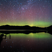 <font class="tempImageTitleThumbText">Aurora Australis</font><br>Ian Griffin<br>Sep 8 11:28am<br>Hoopers Inlet, Otago Peninsula,