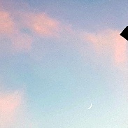 <font class="tempImageTitleThumbText">Crescent Moon And Venus</font><br>JOSH DONN<br>Jun 16 3:26am<br>Brantford ontario canada