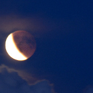<font class="tempImageTitleThumbText">Tonights Lunar Eclipse.</font><br>James Coleman<br>Sep 8 12:02am<br>Leicestershire, England, UK
