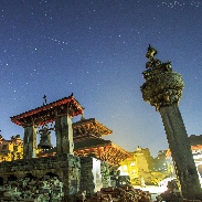 <font class="tempImageTitleThumbText">Geminid Meteor Over Nepal</font><br>Jeff Dai<br>Dec 15 4:00am<br>Bhaktapur Durbar Square, Bhakta