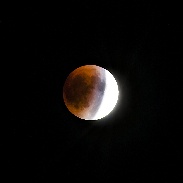 <font class="tempImageTitleThumbText">Total Lunar Eclipse</font><br>Jeremy Gilchrist<br>Sep 28 4:07pm<br>Duxbury, VT