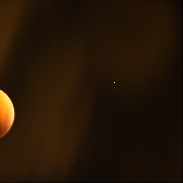 <font class="tempImageTitleThumbText">Super Lunar Eclipse</font><br>John Chase<br>Sep 28 2:46pm<br>Boulder, Colorado
