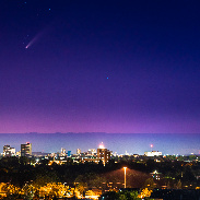 <font class="tempImageTitleThumbText">Comet NEOWISE</font><br>Jordan Franck<br>Jul 21 3:01am<br>Kitchener, Ontario, Canada