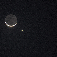 <font class="tempImageTitleThumbText">Conjunction Of Moon, Venus, And Regulus</font><br>Jun Lao<br>Sep 19 1:41pm<br>Mason, Ohio, USA