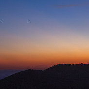 <font class="tempImageTitleThumbText">Moon, Venus, Castle And Stars</font><br>juan manuel perez rayego<br>Sep 17 5:06pm<br>reina, spain